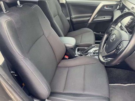 Toyota Rav4 2.5 VVT-h Business Edition Plus SUV 5dr Petrol Hybrid CVT Euro 6 (s/s) (Saf 23