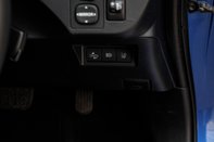 Toyota Yaris VVT-I ICON TECH 16