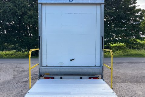 Citroen Relay 35 L3 130ps Luton with Tail Lift - Air Con 11