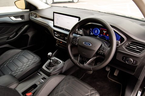 Ford Focus ACTIVE X 4