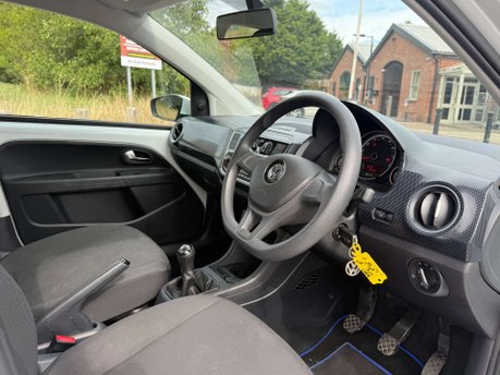 Volkswagen Up 1.0 Move up! 5dr 13