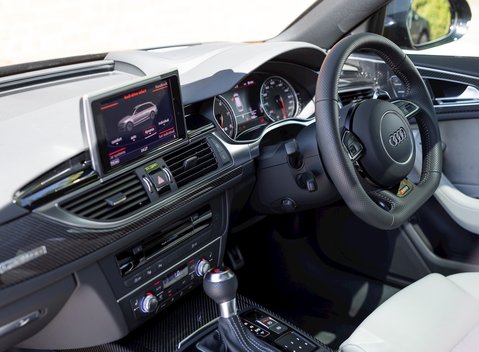 Audi RS6 Avant Performance 17