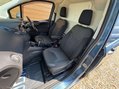 Ford Transit Courier 1.5 Transit Courier Sport TDCi 25
