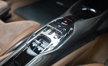 Ferrari 296 GTB 29
