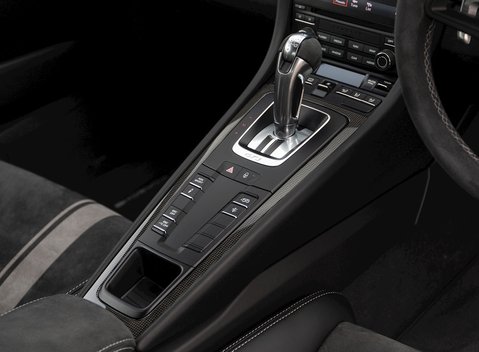 Porsche 911 GT3 (991.2) 20