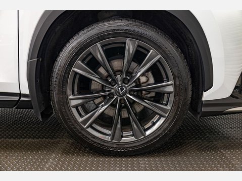 Lexus NX 2.5 350h F Sport E-CVT 4WD Euro 6 (s/s) 5dr 86