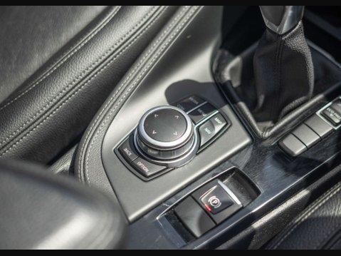 BMW X1 1.5 X1 sDrive 18i XLine 5dr 11