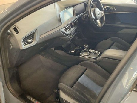 BMW 1 Series 2.0 M135i xDrive Auto 4WD 5dr 4