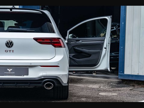 Volkswagen Golf 2.0 Golf Clubsport GTi TSi Semi-Auto 5dr 8