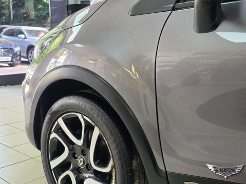 Renault Captur 1.5 dCi ENERGY Iconic EDC Euro 6 (s/s) 5dr 11