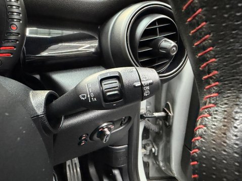 Mini Hatch 2.0 Cooper S Auto Euro 6 (s/s) 3dr 74