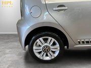 Volkswagen Up 1.0 beats Hatchback 5dr Petrol Manual Euro 6 (s/s) (65 ps) 2 Owners - Air C 10