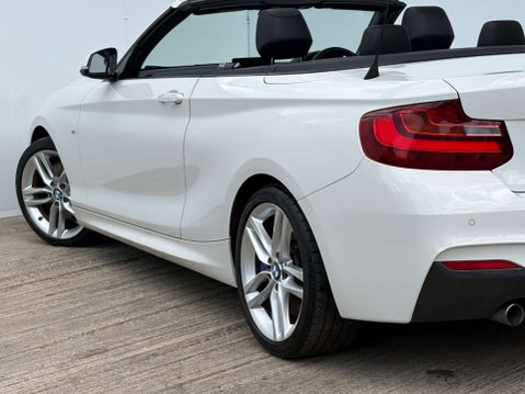 BMW 2 Series 2.0 220d M Sport Auto 2dr 41
