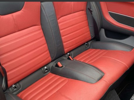 Land Rover Range Rover Evoque 2.0 Range Rover Evoque HSE Dynamic Si4 240 Auto 4WD 2dr 16
