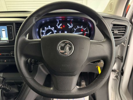 Vauxhall Vivaro 1.5 Vivaro F2900 Professional S/S 12