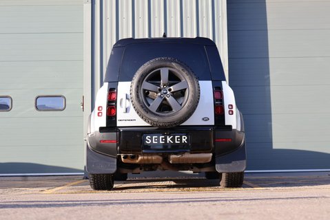 Land Rover Defender 110 HARD TOP SE MHEV with upgraded wheels £9500 REAR SEAT CONVERSION FITTED 8