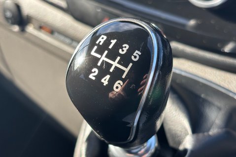 Ford Transit Custom 320 L1 170ps Active MLSD DCIV - Sat Nav / Tailgate / Adaptive Cruise 37