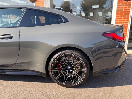 BMW M4 3.0 BiTurbo Competition Coupe 2dr Petrol Steptronic Euro 6 (s/s) (510 ps) 6