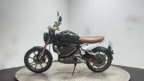 Vmoto Soco SUPER 2022 3K ELECTRIC 50CC RIDES WELL EBIKE AUTO BIKE 4