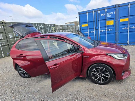 Toyota Yaris 1.5 VVT-h Design Hatchback 5dr Petrol Hybrid E-CVT Euro 6 (s/s) (116 ps) 14