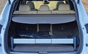 Porsche Cayenne Turbo 17