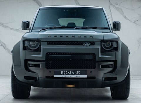 Land Rover Defender 110 OCTA EDITION ONE 8
