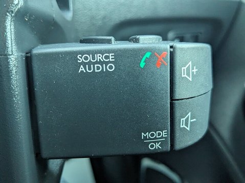 Renault Captur DYNAMIQUE NAV TCE 24