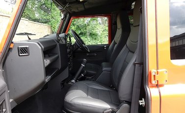 Land Rover 110 Adventure 5