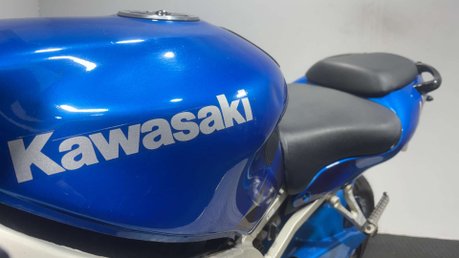 Kawasaki ZX ZX9R C1 1999 RUNNING PROJECT BIKE SPARES OR REPAIR 900CC 30