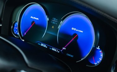 BMW Alpina B5 Touring 24