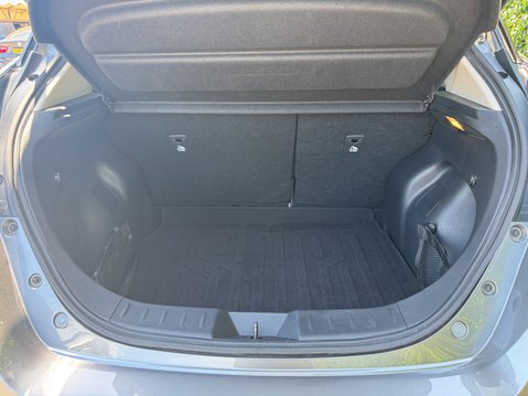 Nissan LEAF N-Connecta Hatchback 5dr Electric Auto (150 ps) 12