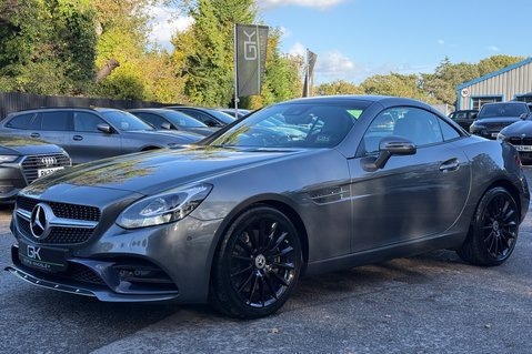 Mercedes-Benz SLC SLC 200 AMG LINE - AIRSCARF -9 MERCEDES SERVICES -HEATED SEATS -PAN ROOF 11