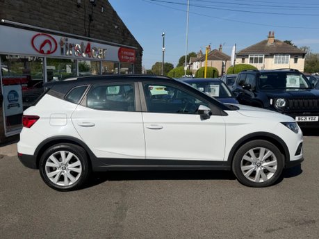 SEAT Arona TSI SE TECHNOLOGY 6