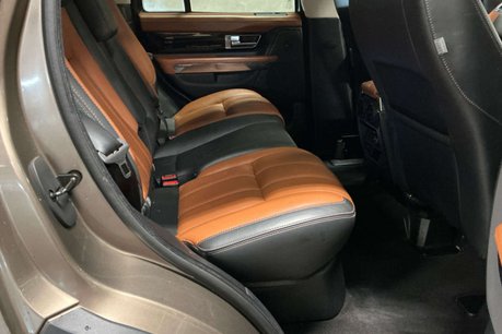 Land Rover Range Rover Sport 3.0 SD V6 Autobiography Sport SUV 5dr Diesel Auto 4WD Euro 5 (255 bhp) 9