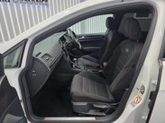 Volkswagen Golf 2.0 TSI R Hatchback 5dr Petrol DSG 4Motion Euro 6 (s/s) (310 ps) 23