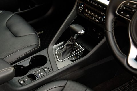 Kia Niro 4 33