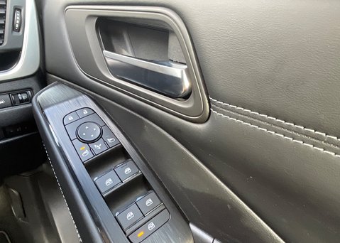Nissan Qashqai DIG-T N-CONNECTA MHEV 26