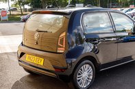 Volkswagen Up BASE 8