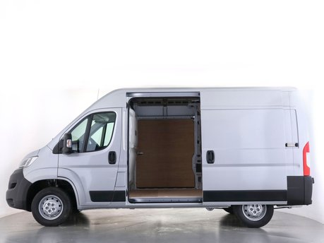 Citroen Relay 2.2 BlueHDi L2H2 Van 140ps Enterprise Pro 5