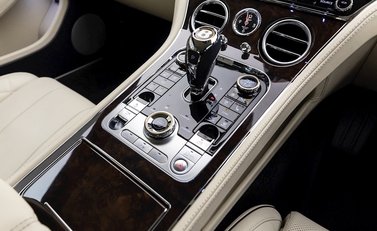 Bentley Continental GT W12 17