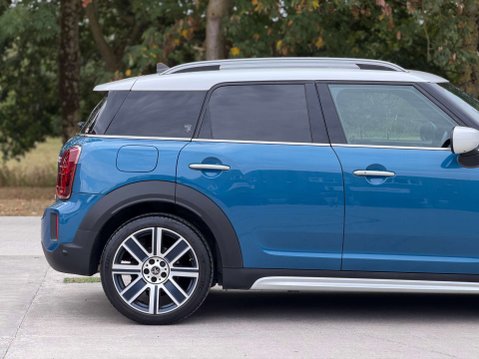 Mini Countryman 1.5 Countryman Cooper Exclusive Auto 5dr 20