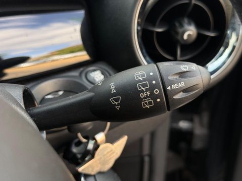 Mini Hatch 1.6 Cooper S Euro 5 (s/s) 3dr 79