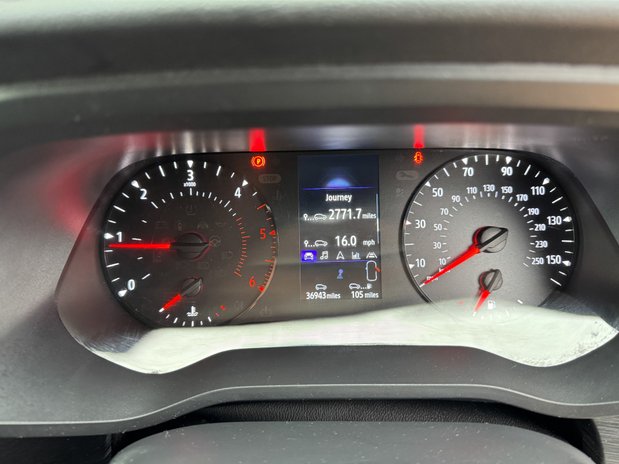 Renault Trafic LWB L2H1 Ll30 Sport Dci Air Con Navigation Sensors EURO 6 SELECT 27