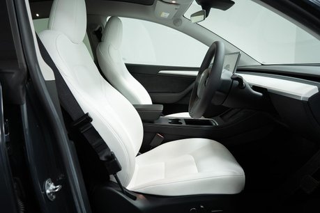 Tesla Model Y (Dual Motor) Long Range SUV 5dr Electric Auto 4WDE (384 bhp) 3