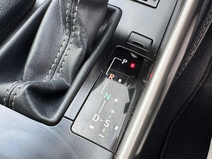 2014 Lexus Is — image 26