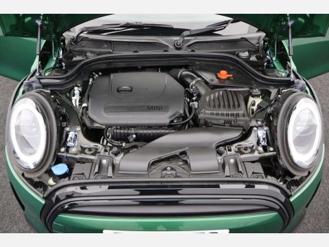 Mini Hatch 1.5 Cooper Exclusive Auto 3dr 49