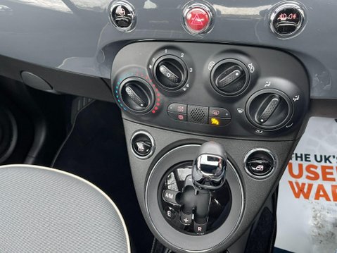 Fiat 500 1.2 Lounge Dualogic Euro 6 (s/s) 3dr 17