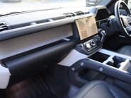 Land Rover Defender 110 2026    HARD TOP X-DYNAMIC 350 HSE seeker styled genuine rear seat fitted 20
