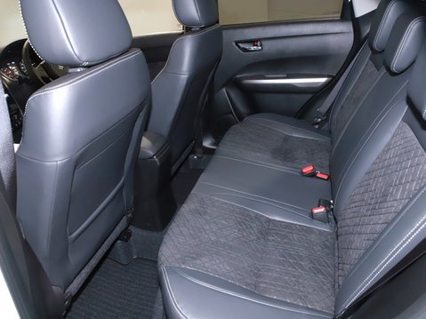 Suzuki Vitara 1.4 Boosterjet Mild Hybrid Ultra 5dr 31