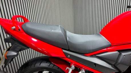Suzuki Bandit GSF 650 2005 ONLY 15K MOT VERY CLEAN A2 RESTRICTABLE 650CC 25